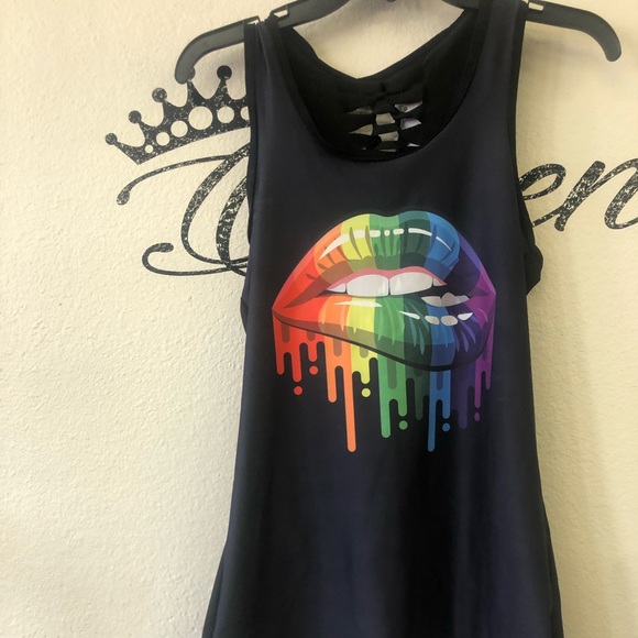 Workout Tank - Picture 1 of 3